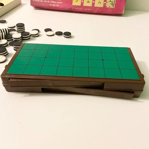 Vintage Magentic  Apollo Strategy Game Japan BJC International Travel Game - Picture 9 of 10